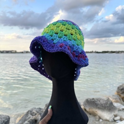 Peacock Cluster Hat Profile Picture
